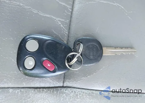 2004 Chevrolet Trailblazer Ls/Lt из США, поврежденный, VIN 1GNDT13S542327488